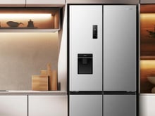 Se eu quisesse renovar minha cozinha, apostaria nesta geladeira 4 portas e 460 litros em oferta na Amazon