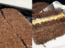 Aprenda a fazer um bolo de chocolate com recheio de maracujá molhadinho, tão irresistível que não vai sobrar pedaço!