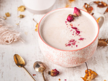 Leite da lua: descubra o que é e aprenda como fazer