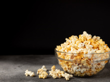 Para fazer pipoca de cinema em casa, você precisa saber esse truque, só faço assim desde que aprendi!