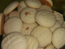 Biscoitinho amanteigado de leite condensado