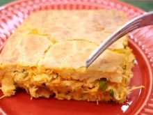 Essa foi a primeira torta salgada que eu fiz e a minha família amou: torta cremosa de frango de liquidificador