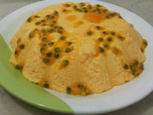 Mousse de maracujá com suco em pó