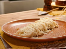 Macarrão cacio e pepe