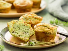 Bolinhos de abobrinha: receita de almôndegas vegetarianas para uma segunda sem carne (e nem precisa fritar!)