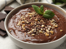 4 opções de sobremesas proteicas para manter a dieta de um jeito delicioso