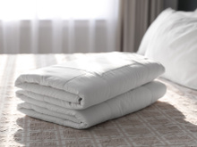 As lavanderias não querem que você saiba: o truque para lavar colchas de forma rápida e fácil, sem gastar muito