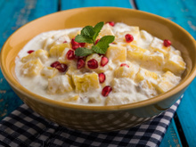 Raita de abacaxi (receita indiana)