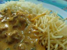 Estrogonofe de carne da família