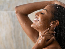 Poucos sabem, mas lavar o cabelo com esse ingrediente que você tem na sua cozinha pode ser muito benéfico!