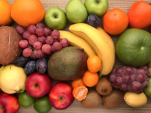 Nem laranja, nem mamão: essas são as duas melhores frutas para soltar o intestino e ir ao banheiro todas as manhãs, de acordo com nutricionistas