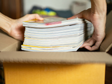 O tesouro escondido na sua pilha de revistas e jornais velhos: veja como utilizar em casa