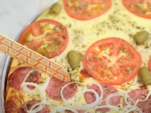 Massa de pizza caseira de liquidificador que meu filho acha mais gostosa que a da pizzaria: fácil de fazer e deliciosa