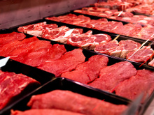 Carne magra sob análise: um estudo reabre o debate sobre seu impacto na prevenção da demência em idosos