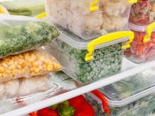 "É melhor comer comida congelada do que industrializados", segundo especialista