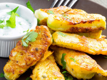 Rolinho de abobrinha com aveia: receita simples é uma opção nutritiva e fica uma delícia acompanhado de um molho especial