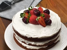 Bolo red velvet com recheio de cream cheese