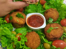Cheeseburguer onion rings