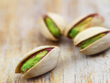 Pensei que fosse difícil, mas plantar pistache em casa é mais simples do que parece: saiba como regar e em quanto tempo dá frutos