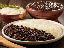 Nem arroz, nem feijão: nutricionista lista outras misturas saudáveis para quem quer substituir a dupla clássica do prato brasileiro