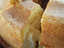 Bolo de milho com requeijão