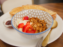 5 opções de café da manhã refrescantes para aqueles dias em que o calor tira a paz de qualquer um