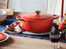 O sonho de consumo de toda cozinha chique: panela Le Creuset com 30% off