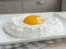 Com apenas 3 ingredientes, faço a sobremesa vapt-vupt que é a favorita das crianças: ovo frito doce!