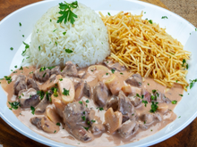 Essa é a minha receita favorita do TudoGostoso e faço toda semana: strogonoff de carne