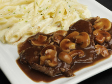 Molho madeira caseiro: confira a receita