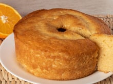 Bolo de laranja fofinho e fácil: TudoGostoso ensina receita de liquidificador para o lanche da tarde