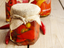 Como fazer conserva de pimenta biquinho: confira