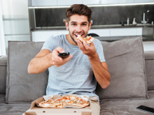 Hábitos diários que aumentam a vontade de comer