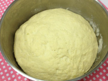 Massa de pizza com batatas