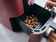 Promoção imperdível: Air Fryer vermelha WAP 4L com 55%OFF e cupom extra