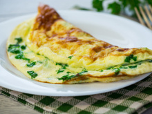 Esse omelete é a melhor escolha para um café da manhã saudável e proteico; veja como fazer
