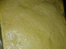 Purê de batatas com frango desfiado e milho batido