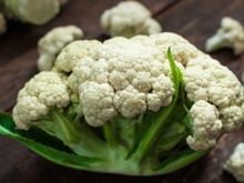 Nem vinagre, nem bicarbonato de sódio: só existe uma maneira de evitar que a couve-flor fique feia e amarelada depois de cozida