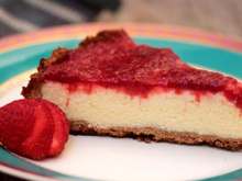 Torta de ricota com geleia de morango