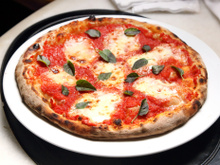 Restaurante brasileiro tem a melhor pizza napolitana do mundo e ultrapassa Itália no ranking; conheça tudo sobre ele!