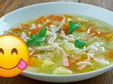 Essa é a receita de canja de galinha com arroz da minha avó que a família inteira ama, nunca sobra nada!