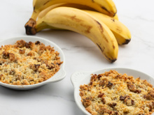 Esse crumble de banana com doce de leite é um dos doces mais fáceis que eu já preparei