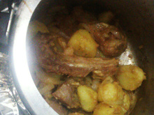 Costelinha suína com batatas