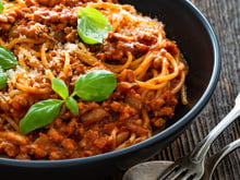 O melhor macarrão com carne moída cremoso que eu já fiz é uma receita do TudoGostoso que todo mundo precisa provar!