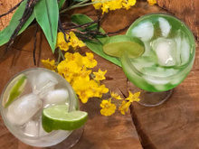 Gin de maçã verde ou limão (xarope)