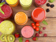 Extrator de suco colorido: veja 5 modelos perfeitos para sua cozinha