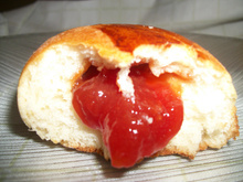 Pãozinho com goiabada