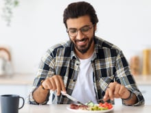 Sou nutricionista e garanto: "Nem cereais, nem ovos! Esse é o café da manhã mais saudável"