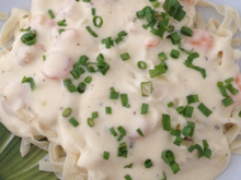 Macarrão com camarão ao molho de queijos