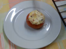 Tomate recheado ao forno